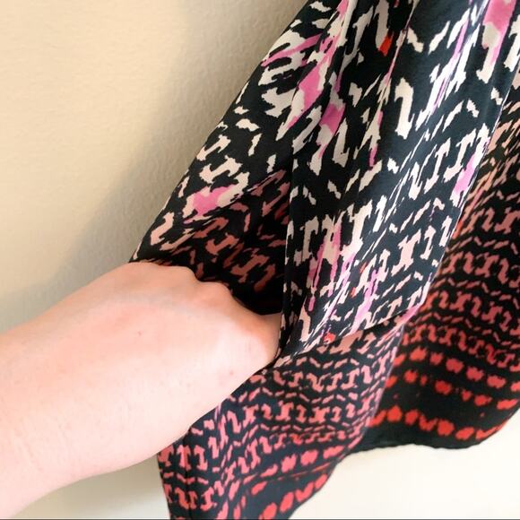 💗 3/$10 💗 American Eagle Aztec Print Mini Dress Black White Pink Size 4 - Picture 7 of 10